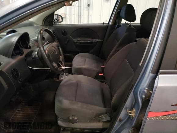 ✅ 2006 Chevrolet Aveo LS • VIN: KL1TD66696B631916 • Lot: 52196715. Wystawiony na Copart z przebiegiem 81 415 mil. Bezpłatny archiwum sprzedaży aukcyjnych z USA i szczegółowy raport historii pojazdu na DreamBid. Zdjęcie 7.