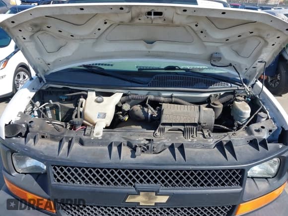 ✅ 2012 Chevrolet Express Cargo • VIN: 1GCSGAFX7C1113909 • Lot: 43248308. Listed on IAAI with 137,013 mi. Free auction sales archive from the USA and detailed vehicle history report at DreamBid. Image 10.