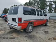 ✅ 2010 Ford Econoline Passenger XL • VIN: 1FBNE3BL4ADA03238 • Лот: 90853835. Опубликован ранее на Copart с пробегом 133 638 миль. Бесплатный доступ к архиву аукционных продаж из США и подробный отчёт об истории автомобиля на DreamBid. Изображение 3.