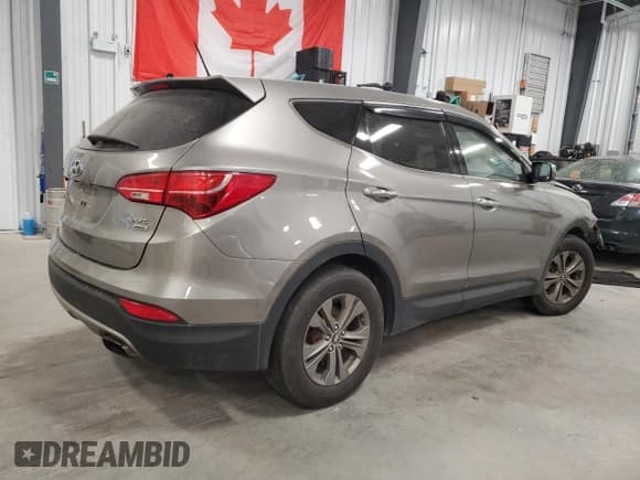 ✅ 2014 Hyundai Santa Fe • VIN: 5XYZUDLB2EG133473 • Lot: 85086115. Listed on Copart with 160,258 mi. Free auction sales archive from the USA and detailed vehicle history report at DreamBid. Image 3.