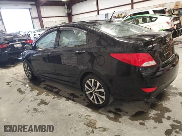 2017 Hyundai Accent SE с VIN KMHCT4AE2HU372154, выставлен на аукционе Copart как лот 66647512 с пробегом 74 341 миль миль и . История ставок и продаж доступна на DreamBid. Изображение 2.