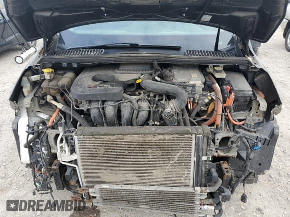 ✅ 2015 Ford C-Max SEL • VIN: 1FADP5CU5FL105056 • Лот: 82512625. Опубликован ранее на Copart с пробегом 201 663 миль. Бесплатный доступ к архиву аукционных продаж из США и подробный отчёт об истории автомобиля на DreamBid. Изображение 12.