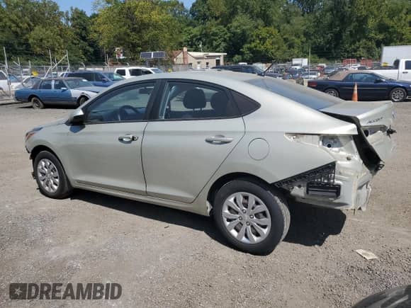 2018 Hyundai Accent SEL z VIN 3KPC24A35JE035021, wystawiony jako Copart lot #70999434 z przebiegiem 17 668 mil mil oraz Szkoda całkowita • Salvage title. Historia ofert i sprzedaży dostępna na DreamBid. Obrazek 2.