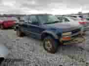 2001 Chevrolet S-10 LS ZR2 с VIN 1GCCT19W918144487, выставлен на аукционе Copart как лот 84958094 с пробегом Не указан миль и Списание • Salvage title. История ставок и продаж доступна на DreamBid. Изображение 4.