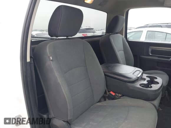 2022 Ram 1500 Tradesman с VIN 3C6JR6AT9NG210824, выставлен на аукционе IAAI как лот 42161290 с пробегом 61 371 миль миль и . История ставок и продаж доступна на DreamBid. Изображение 8.