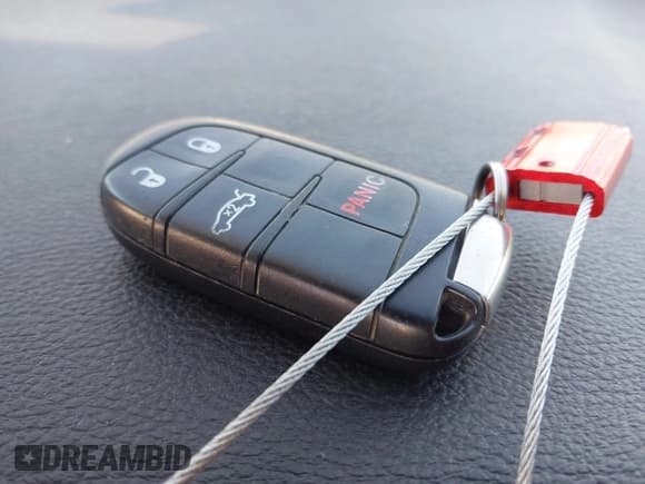 ✅ 2016 Dodge Challenger R/T Scat Pack • VIN: 2C3CDZFJ2GH101492 • Lot: 43676871. Wystawiony na IAAI z przebiegiem 110 315 mil. Bezpłatny archiwum sprzedaży aukcyjnych z USA i szczegółowy raport historii pojazdu na DreamBid. Zdjęcie 11.