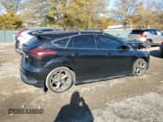 ✅ 2017 Ford Focus ST • VIN: 1FADP3L90HL306463 • Lot: 90898195. Wystawiony na Copart z przebiegiem 136 507 mil. Bezpłatny archiwum sprzedaży aukcyjnych z USA i szczegółowy raport historii pojazdu na DreamBid. Zdjęcie 3.