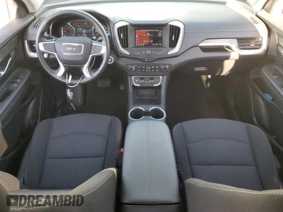 ✅ 2024 GMC Terrain SLE • VIN: 3GKALMEG5RL389117 • Lot: 52804645. Wystawiony na Copart z przebiegiem 2 942 mil. Bezpłatny archiwum sprzedaży aukcyjnych z USA i szczegółowy raport historii pojazdu na DreamBid. Zdjęcie 8.