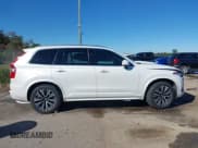 ✅ 2021 Volvo XC90 Momentum • VIN: YV4A22PKXM1771290 • Лот: 43612523. Опубликован ранее на IAAI с пробегом Не указан. Бесплатный доступ к архиву аукционных продаж из США и подробный отчёт об истории автомобиля на DreamBid. Изображение 13.