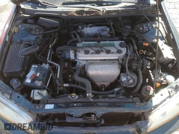 2000 Honda Accord EX с VIN 1HGCG6673YA110192, выставлен на аукционе Copart как лот 68926755 с пробегом 214 551 миль миль и Списание • Salvage title. История ставок и продаж доступна на DreamBid. Изображение 11.