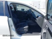 ✅ 2017 Volkswagen Jetta SEL • VIN: 3VWL17AJ6HM392417 • Лот: 42684427. Опубликован ранее на IAAI с пробегом 61 224 миль. Бесплатный доступ к архиву аукционных продаж из США и подробный отчёт об истории автомобиля на DreamBid. Изображение 5.