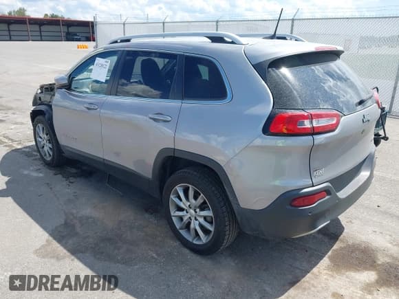 ✅ 2018 Jeep Cherokee Limited • VIN: 1C4PJLDB2JD605009 • Лот: 43128122. Опубликован ранее на IAAI с пробегом 96 788 миль. Бесплатный доступ к архиву аукционных продаж из США и подробный отчёт об истории автомобиля на DreamBid. Изображение 3.