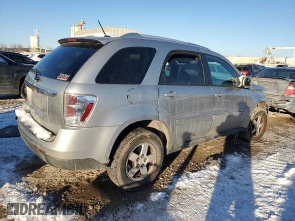 ✅ 2007 Chevrolet Equinox LT • VIN: 2CNDL73F276244246 • Лот: 44781075. Опубликован ранее на Copart с пробегом 127 791 миль. Бесплатный доступ к архиву аукционных продаж из США и подробный отчёт об истории автомобиля на DreamBid. Изображение 3.
