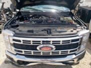 ✅ 2024 Ford F-350 XL • VIN: 1FT8W3DM4REC62569 • Лот: 58057795. Опубликован ранее на Copart с пробегом Не указан. Бесплатный доступ к архиву аукционных продаж из США и подробный отчёт об истории автомобиля на DreamBid. Изображение 11.