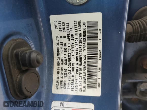 ✅ 2011 Honda Civic • VIN: JHMFA3F2XBS000675 • Lot: 71017235. Listed on Copart with 196,197 mi. Free auction sales archive from the USA and detailed vehicle history report at DreamBid. Image 12.