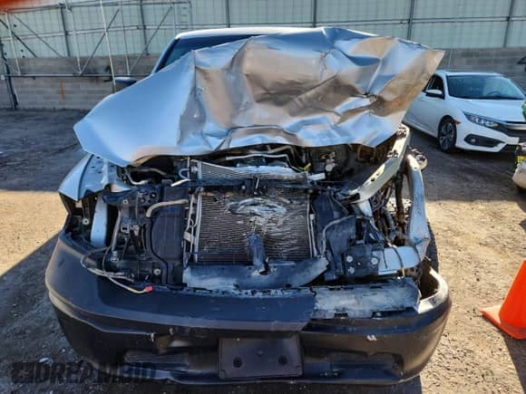 2019 Ram 1500 Express с VIN 1C6RR7FTXKS541661, выставлен на аукционе Copart как лот 86901505 с пробегом 181 465 миль миль и Списание • Salvage title. История ставок и продаж доступна на DreamBid. Изображение 5.