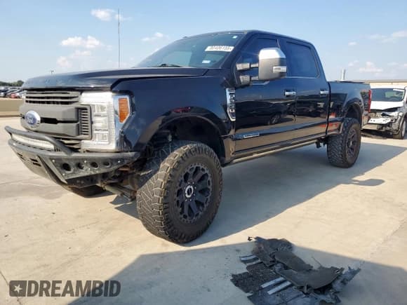✅ 2017 Ford F-250 Lariat • VIN: 1FT7W2BT6HED77057 • Lot: 87287525. Wystawiony na Copart z przebiegiem Nie podano. Bezpłatny archiwum sprzedaży aukcyjnych z USA i szczegółowy raport historii pojazdu na DreamBid. Zdjęcie 1.