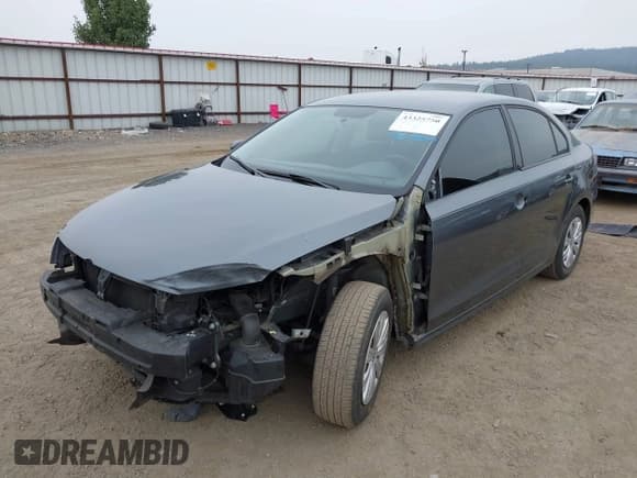 ✅ 2014 Volkswagen Jetta • VIN: 3VW1K7AJ4EM387636 • Лот: 43325750. Опубликован ранее на IAAI с пробегом 111 976 миль. Бесплатный доступ к архиву аукционных продаж из США и подробный отчёт об истории автомобиля на DreamBid. Изображение 2.