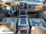 ✅ 2003 Chevrolet Tahoe Z71 • VIN: 1GNEK13TX3R295448 • Lot: 96399615. Listed on Copart with 287,670 mi. Free auction sales archive from the USA and detailed vehicle history report at DreamBid. Image 8.