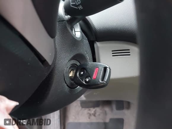 ✅ 2012 Honda Insight • VIN: JHMZE2H31CS005377 • Lot: 41879122. Listed on IAAI with 136,646 mi. Free auction sales archive from the USA and detailed vehicle history report at DreamBid. Image 11.