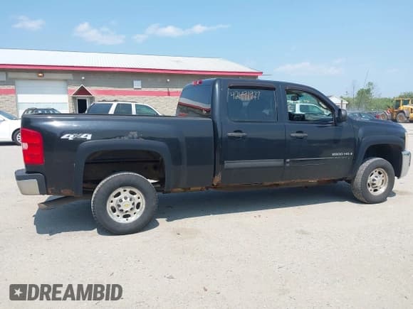 ✅ 2009 Chevrolet Silverado 2500HD LT • VIN: 1GCHK53K79F117656 • Лот: 42491977. Опубликован ранее на IAAI с пробегом 232 219 миль. Бесплатный доступ к архиву аукционных продаж из США и подробный отчёт об истории автомобиля на DreamBid. Изображение 13.