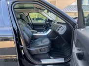 ✅ 2020 Land Rover Range Rover Sport HSE • VIN: SALWR2SU9LA899587 • Lot: 70904955. Listed on Copart with 154,783 mi. Free auction sales archive from the USA and detailed vehicle history report at DreamBid. Image 5.