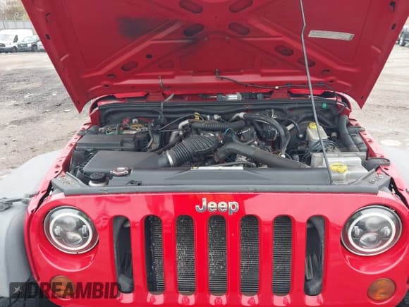 ✅ 2010 Jeep Wrangler Sport • VIN: 1J4AA2D12AL100434 • Лот: 43740797. Опубликован ранее на IAAI с пробегом 176 384 миль. Бесплатный доступ к архиву аукционных продаж из США и подробный отчёт об истории автомобиля на DreamBid. Изображение 10.