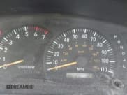 ✅ 2001 Toyota Tundra Limited • VIN: 5TBRT38101S165213 • Lot: 41640261. Listed on IAAI with 203,021 mi. Free auction sales archive from the USA and detailed vehicle history report at DreamBid. Image 7.