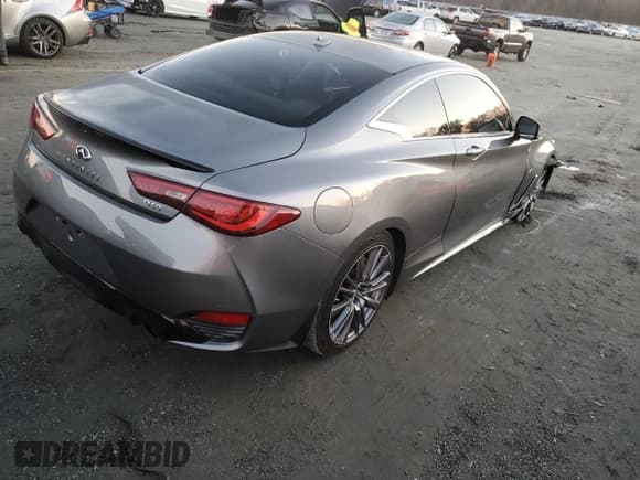 ✅ 2017 Infiniti Q60 Premium • VIN: JN1EV7EKXHM360345 • Лот: 81721044. Опубликован ранее на Copart с пробегом 64 940 миль. Бесплатный доступ к архиву аукционных продаж из США и подробный отчёт об истории автомобиля на DreamBid. Изображение 3.