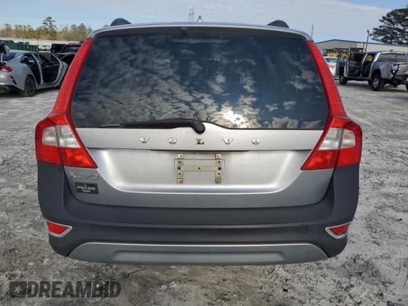 ✅ 2012 Volvo XC70 3.2L • VIN: YV4952BL2C1132622 • Lot: 45584445. Listed on Copart with 133,184 mi. Free auction sales archive from the USA and detailed vehicle history report at DreamBid. Image 6.