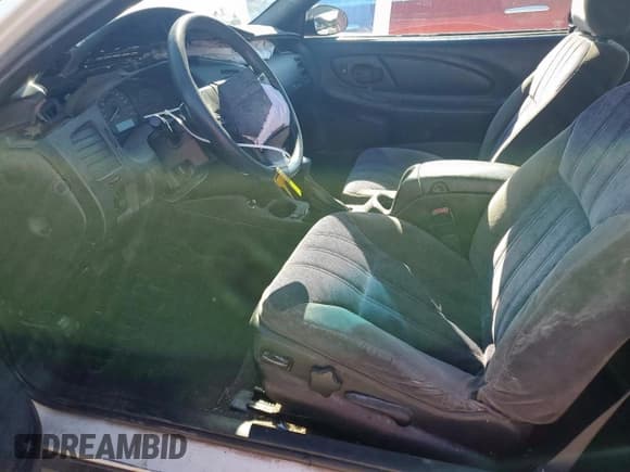 ✅ 2001 Chevrolet Monte Carlo LS • VIN: 2G1WW12E319288006 • Lot: 89816335. Listed on Copart with Not provided. Free auction sales archive from the USA and detailed vehicle history report at DreamBid. Image 7.