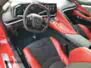 2021 Chevrolet Corvette 2LT z VIN 1G1YB2D41M5116427, wystawiony jako Copart lot #49355255 z przebiegiem 9 316 mil mil oraz Szkoda całkowita • Salvage title. Historia ofert i sprzedaży dostępna na DreamBid. Obrazek 8.