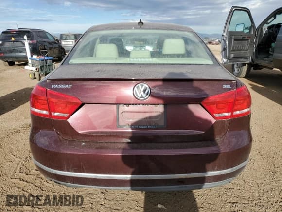 ✅ 2013 Volkswagen Passat SEL • VIN: 1VWCP7A30DC068276 • Lot: 80512125. Listed on Copart with 133,172 mi. Free auction sales archive from the USA and detailed vehicle history report at DreamBid. Image 6.