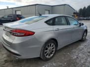 ✅ 2017 Ford Fusion SE • VIN: 3FA6P0H75HR211607 • Lot: 92512225. Wystawiony na Copart z przebiegiem 46 928 mil. Bezpłatny archiwum sprzedaży aukcyjnych z USA i szczegółowy raport historii pojazdu na DreamBid. Zdjęcie 3.