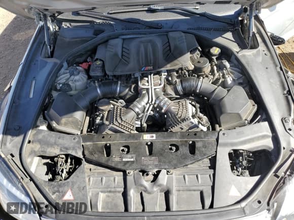 ✅ 2015 BMW M6 • VIN: WBS6C9C52FD467475 • Lot: 87111775. Listed on Copart with 85,121 mi. Free auction sales archive from the USA and detailed vehicle history report at DreamBid. Image 11.