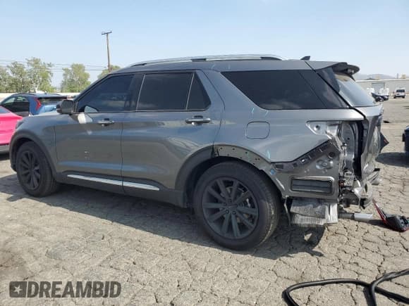 ✅ 2024 Ford Explorer Limited • VIN: 1FMSK7FH2RGA79454 • Lot: 54371925. Wystawiony na Copart z przebiegiem 8 642 mil. Bezpłatny archiwum sprzedaży aukcyjnych z USA i szczegółowy raport historii pojazdu na DreamBid. Zdjęcie 2.