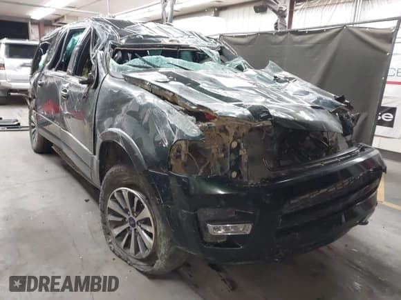 ✅ 2016 Ford Expedition Max XLT • VIN: 1FMJK1JT1GEF27826 • Lot: 42184631. Wystawiony na IAAI z przebiegiem 238 925 mil. Bezpłatny archiwum sprzedaży aukcyjnych z USA i szczegółowy raport historii pojazdu na DreamBid. Zdjęcie 1.