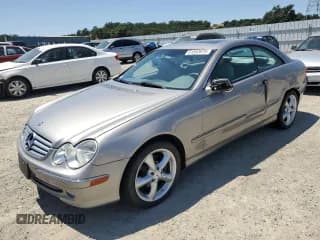 ✅ 2005 Mercedes-Benz CLK 320 • VIN: WDBTJ65J35F146832 • Лот: 61853975. Опубликован ранее на Copart с пробегом 160 239 миль. Бесплатный доступ к архиву аукционных продаж из США и подробный отчёт об истории автомобиля на DreamBid. Изображение 1.