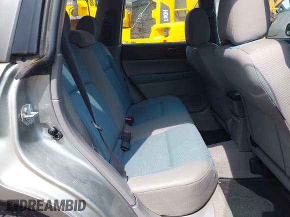 ✅ 2005 Subaru Forester X • VIN: JF1SG63685H754091 • Лот: 42460642. Опубликован ранее на IAAI с пробегом 153 214 миль. Бесплатный доступ к архиву аукционных продаж из США и подробный отчёт об истории автомобиля на DreamBid. Изображение 8.