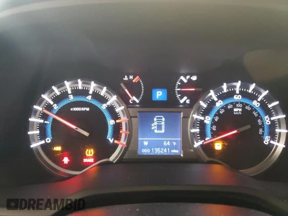 ✅ 2016 Toyota 4Runner Limited • VIN: JTEBU5JR0G5347943 • Lot: 91992855. Listed on Copart with 135,241 mi. Free auction sales archive from the USA and detailed vehicle history report at DreamBid. Image 9.