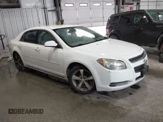 ✅ 2011 Chevrolet Malibu 1LT • VIN: 1G1ZC5EU8BF284199 • Lot: 43337671. Wystawiony na IAAI z przebiegiem 134 240 mil. Bezpłatny archiwum sprzedaży aukcyjnych z USA i szczegółowy raport historii pojazdu na DreamBid. Zdjęcie 1.