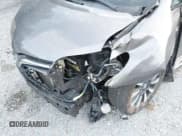 ✅ 2019 Toyota Sienna XLE • VIN: 5TDDZ3DC1KS211995 • Lot: 42763293. Listed on IAAI with 85,338 mi. Free auction sales archive from the USA and detailed vehicle history report at DreamBid. Image 17.