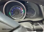 ✅ 2015 Honda Fit LX • VIN: 3HGGK5H57FM725463 • Лот: 91821645. Опубликован ранее на Copart с пробегом Не указан. Бесплатный доступ к архиву аукционных продаж из США и подробный отчёт об истории автомобиля на DreamBid. Изображение 9.