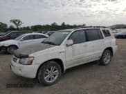 ✅ 2006 Toyota Highlander • VIN: JTEEW21A360016222 • Lot: 84649025. Listed on Copart with 341,433 mi. Free auction sales archive from the USA and detailed vehicle history report at DreamBid. Image 1.