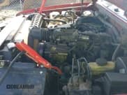 ✅ 1999 Ford Explorer XL • VIN: 1FMZU34X4XZA62751 • Lot: 42042089. Wystawiony na IAAI z przebiegiem 173 290 mil. Bezpłatny archiwum sprzedaży aukcyjnych z USA i szczegółowy raport historii pojazdu na DreamBid. Zdjęcie 19.