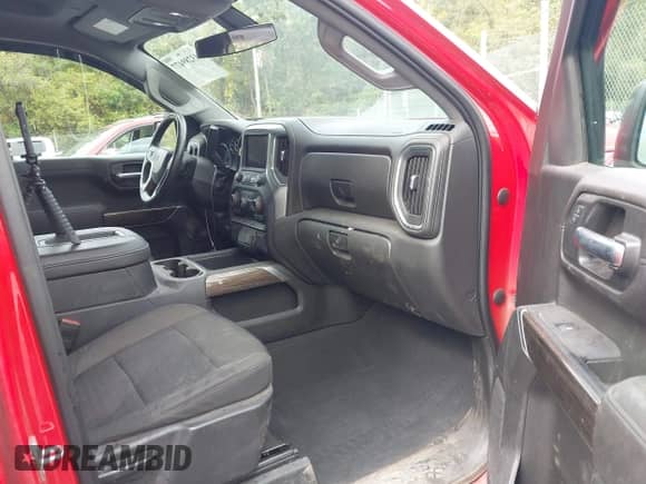 2021 Chevrolet Silverado 1500 LT Trail Boss z VIN 3GCPYFED1MG451154, wystawiony jako IAAI lot #43289477 z przebiegiem 87 234 mil mil oraz . Historia ofert i sprzedaży dostępna na DreamBid. Obrazek 5.