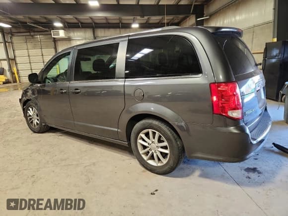 ✅ 2018 Dodge Grand Caravan SXT • VIN: 2C4RDGCG1JR238847 • Lot: 90864705. Wystawiony na Copart z przebiegiem 121 212 mil. Bezpłatny archiwum sprzedaży aukcyjnych z USA i szczegółowy raport historii pojazdu na DreamBid. Zdjęcie 2.