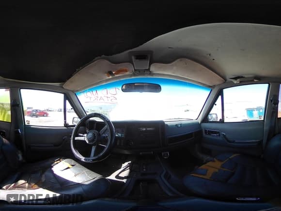 ✅ 1989 Jeep Cherokee • VIN: 1J4FJ78L0KL484309 • Lot: 42721121. Wystawiony na IAAI z przebiegiem 237 801 mil. Bezpłatny archiwum sprzedaży aukcyjnych z USA i szczegółowy raport historii pojazdu na DreamBid. Zdjęcie 19.