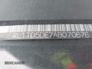 ✅ 2010 Chevrolet Aveo 1LT • VIN: KL1TD5DE7AB070676 • Lot: 41701892. Wystawiony na IAAI z przebiegiem 178 949 mil. Bezpłatny archiwum sprzedaży aukcyjnych z USA i szczegółowy raport historii pojazdu na DreamBid. Zdjęcie 9.