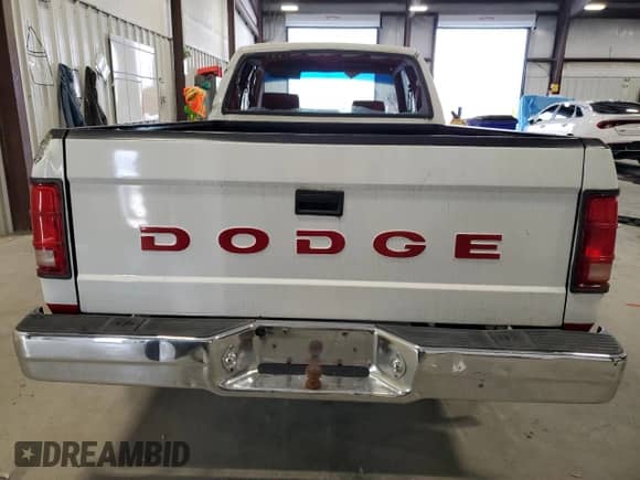 1993 Dodge Dakota with VIN 1B7FL23X3PS180403, listed as a Copart auction lot 46158805 with Not provided miles and Salvage title. Bid and sale history available at DreamBid. Image 6.
